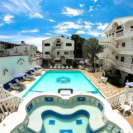 Hotel Anamichu Suites Melgar Esterno foto