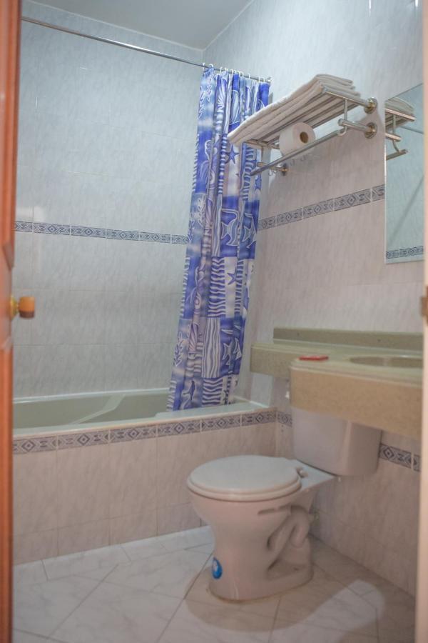 Hotel Anamichu Suites Melgar Esterno foto