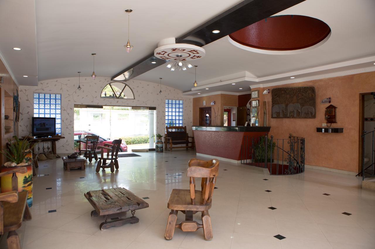 Hotel Anamichu Suites Melgar Esterno foto