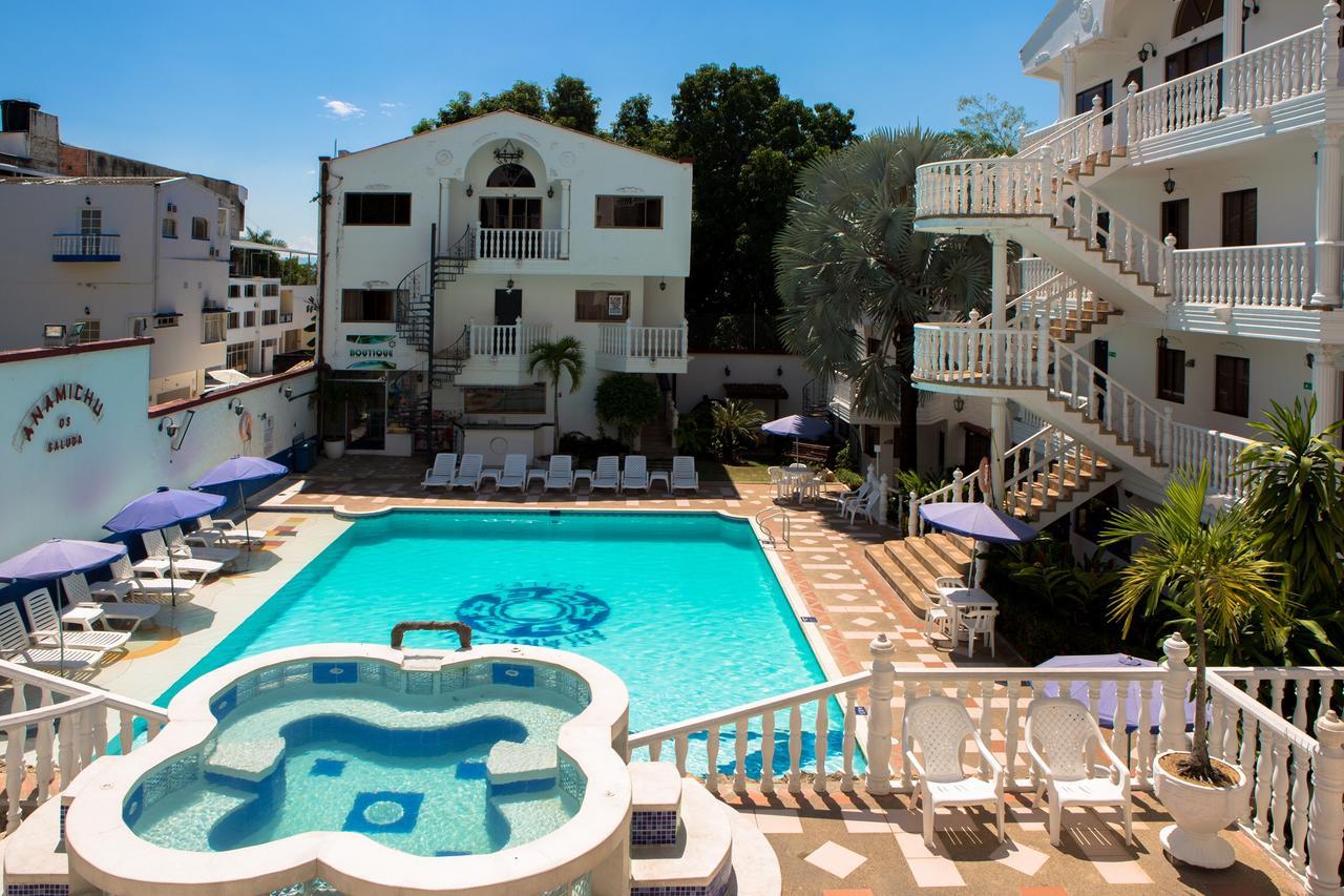 Hotel Anamichu Suites Melgar Esterno foto