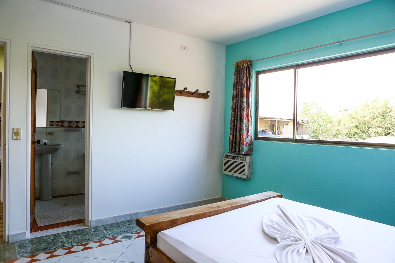 Hotel Anamichu Suites Melgar Esterno foto