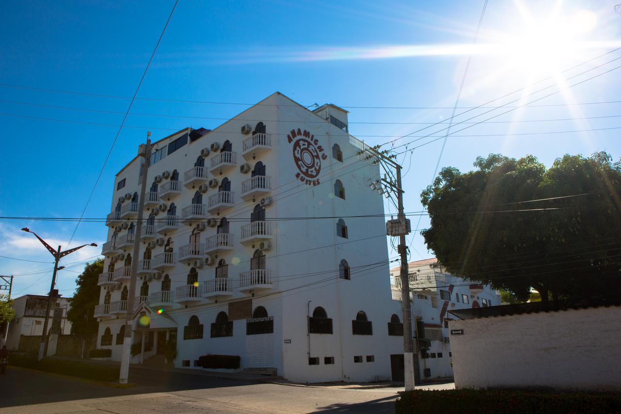 Hotel Anamichu Suites Melgar Esterno foto